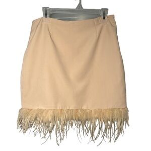 MISSGUIDED Size 10 Light Pink Feathered Mini Skirt